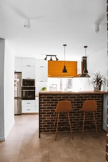 Roleta rzymska w musztardowym materiale BOHO B22 to piękny akcent w kuchni Kasi :)

Roleta rzymska jest z Nasze Domowe Pielesze