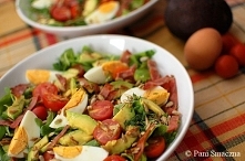 Sałatka z kindziukiem, awokado i rukolą