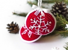 Zestaw 2 zawieszek na choinkę.