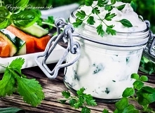 Sos jogurtowo-ziołowy