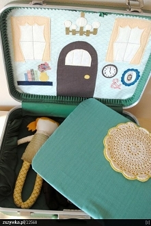 przenosny-domek-dla-lalki