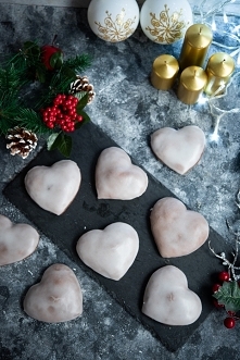 Puszyste pierniczki świąteczne