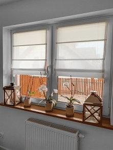 Rolety rzymskie montowane na ramę okna - zdjęcie dostaliśmy od naszej klientki, Pani Justyny :)

Jeśli szukasz pięknych i wysokiej jakości rolet rzymskich, zajrzyj do NASZE DOMO...