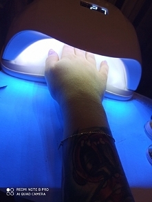 Poniedziałek 40 min 20km 
Wtorek przerwa wykorzystałam ten czas idealnie jak na zdjęciu widać 