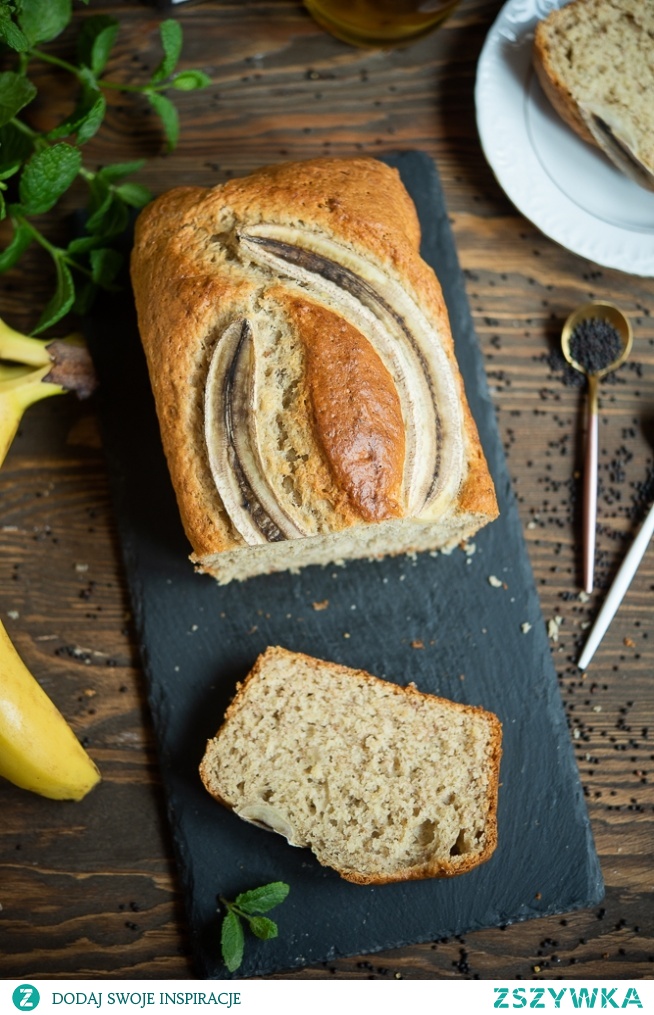 Chlebek bananowy