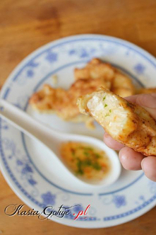 Kurczak w cieście kokosowo-sezamowym