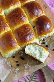 Bułeczki do odrywania z jagodami