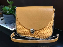 torebka musztardowa na szydelku z dodatkami z ecoskory.
#torebka #torebkadamska