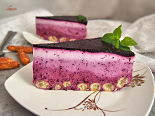 Sernik na zimno z jagodami