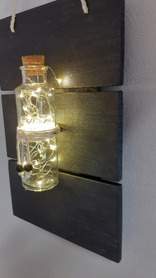 Wiszący wazon 
pieknerzeczy...