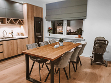 Rolety rzymskie w materiale BOHO B92 u naszej Klientki, Pani Edyty :)

Jeśli szukasz rolet rzymskich na wymiar i potrzebujesz porady, napisz do nas -->> NASZE DOMOWE PIELESZE