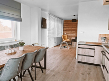 Białe żaluzje drewniane i rolety rzymskie - pieleszowe dekoracje okna u naszej Klientki, Pani Edyty :) 

Jeśli szukasz dekoracji okiennych na wymiar i potrzebujesz porady, napis...