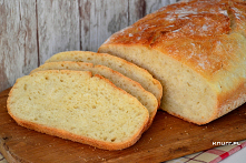 Chleb pięknie wyrasta, jest...