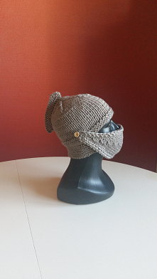 Czapka hełm dla małego rycerza