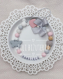 Zawieszka do smoczka z imieniem dziecka, więcej wzorów na fanpage Tuli Biżuteria