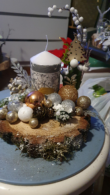 #mały #stroik #świąteczny #bompki #świeczka #święta #już #blisko #christmas// wykonuje na zamówienie stroiki na święta, cały czas coś się tworzy, a tu taki mały stroik :) , co p...