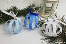 Tutorial ukazujący sposób powstawania bombki z wykorzystaniem pasków papieru ;)