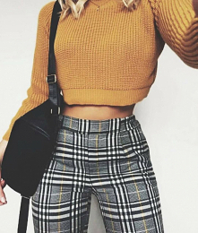 stylizacja na nowy rok 
#sweterek #torebka #kratka 