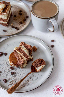 ciasto-z-kremem ciasto-przekładane ciasto-góra-lodowa ciasto-czekoladowe czekoladowe biszkopt-czekoladowy biszkopt-z-kremem krem-maślany mleko-w-proszku czekolada biszkopty bisz...