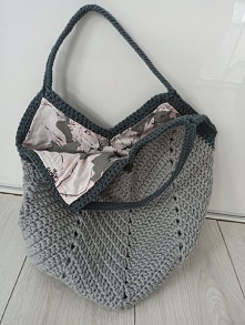 torebka tulipan na szydelku 