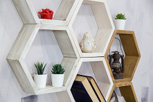Heksagony - półki w kształcie plastra miodu - nowoczesne
wzornictwo i efektowna dekoracja ścienna, którą możesz dowolnie konfigurować.#meblewoskowane #drewno #mebledrewniane #vi...