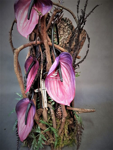 Niespotykane kompozycje na cmentarz od totaldeco.pl