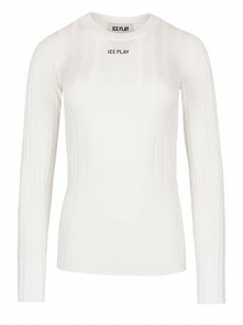 Ponadczasowa, garderoba kapsułowa. Dowiedz się jak skomplementować szafę i stworzyć stylizacje, które posłużą nam na lata. Odwiedź stronę i zrób zakupy uzupełniające.