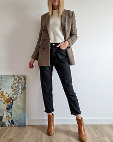 Sweter dostępny na Vinted: zalukaj123 
#sweter#moda#zakupy#fashion#ootd