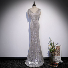 Błyszczące Srebrny Cekiny Sukienki Wieczorowe 2022 Syrena / Rozkloszowane V-Szyja Kótkie Rękawy Bez Pleców Długie Sukienki Wizytowe
