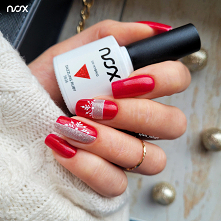 Świątecznych stylizacji ciąg dalszy. Dzisiaj w roli głównej Dazzling Ruby zestawiony z Gwiezdnym Pyłem! Jak Wam się podoba takie połączenie? ❤