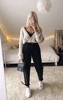 ///