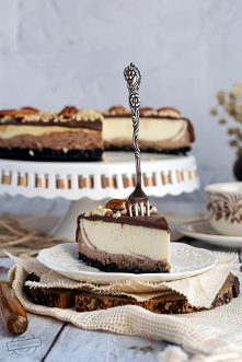 Sernik z kajmakiem, czekola...