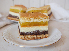 Sernik z makowcem i jabłecznikiem