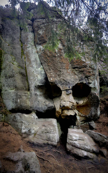 Skalna Czaszka w Górach Stołowych. Parking, opis trasy, jak trafić na miejsce. Miłej wędrówki.