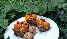 Ciasto orzechowe z konfiturą morelową - Walnut And Apricot Cake - Torta di noci con marmellata di albicocche