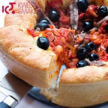 Placek z Ligurii
Placek drożdżowy z ciasta podobnego do pizzy lub focaccii, z pomidorami, cebulą i oliwkami.

    Drożdżowe
    Focaccia
    Pizza
    Kuchnia włoska
    Kolacje...