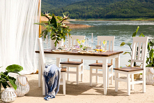 Skandynawski design. Białe meble do jadalni z litego drewna sosnowego. meble-woskowane.com.pl #wystrojwnetrz #jadalnia #bialemeble #meblenazamowienie