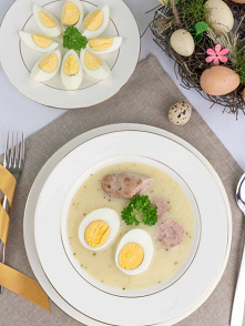 Przepis: Tradycyjny żurek wielkanocny - Pieknowdomu.pl
Tradycyjny żurek to ta część wielkanocnego posiłku, bez której wiele gospodyń wprost nie wyobraża sobie świątecznego stołu...