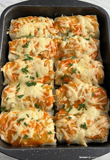 Naleśniki zapiekane z kurczakiem i pieczarkami