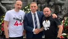 DEZYNSEKCJA
Trzy w mediach ...